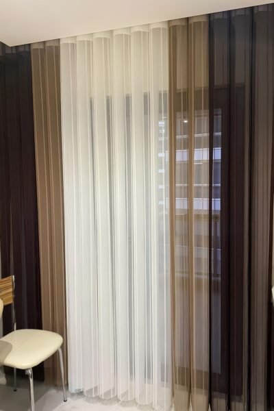 Kahve - Beyaz Tül Dikey Perde