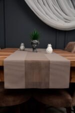 Kahverengi Damalı Dekoratif Lazer Kesim Runner Masa Örtüsü 40 x 140 - Görsel 2