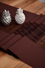 Kahverengi Çizgili Dekoratif Lazer Kesim Runner Masa Örtüsü 40 x 140