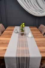 Açık Gri Renk Çizgili Dekoratif Lazer Kesim Runner Masa Örtüsü 40 x 140 - Görsel 3